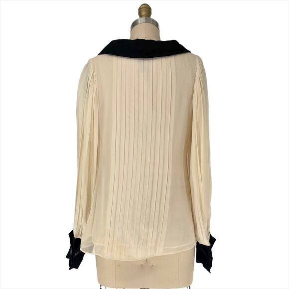 Robert Rodriguez Silk Chiffon Pleated Blouse Womens size 4 - Picture 2 of 12
